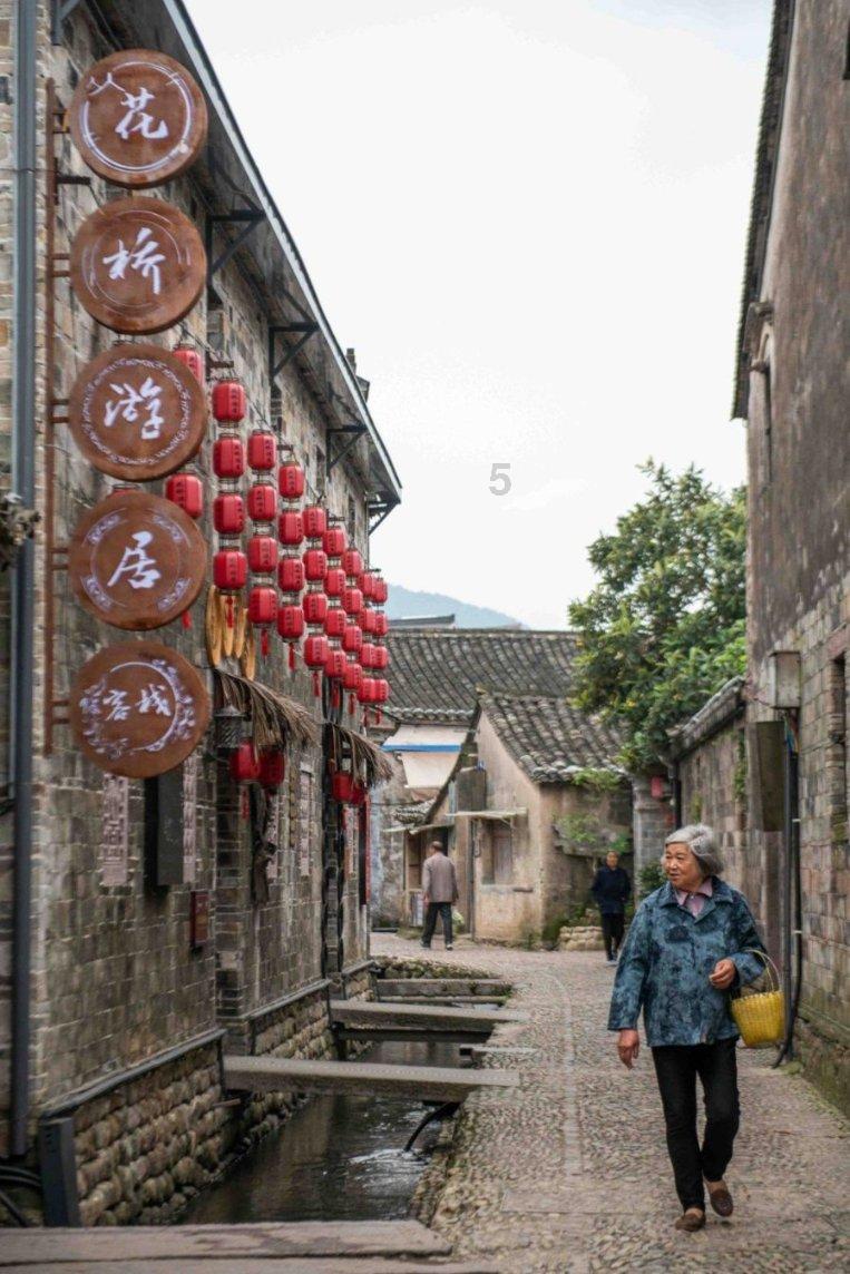 漫步太空